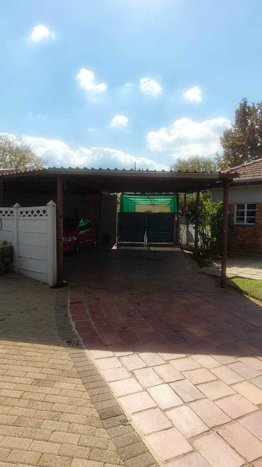 5 Bedroom Property for Sale in Hennenman Free State